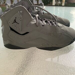 Jordan young grey Sneakers